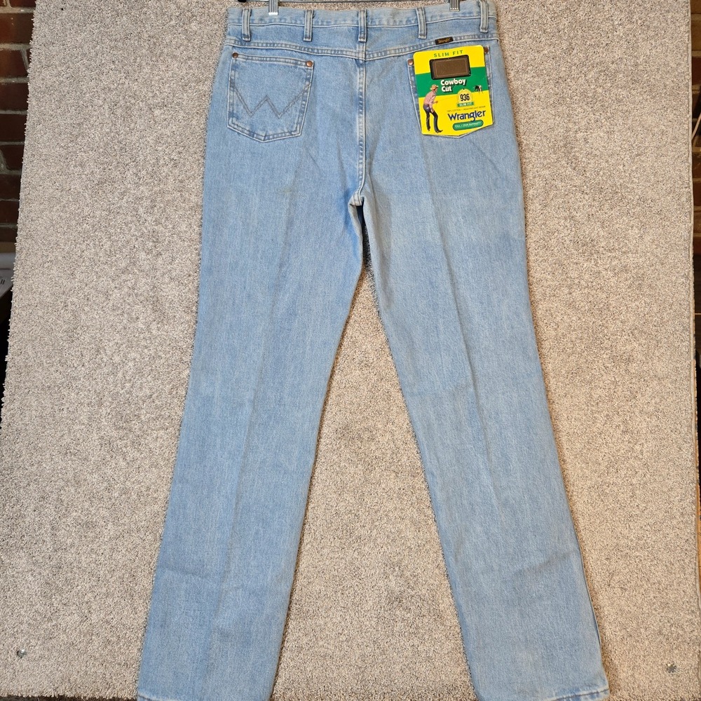 Wrangler 936 Cowboy Cut Mens Jeans 38x36 light wash Blue Slim Fit NEW